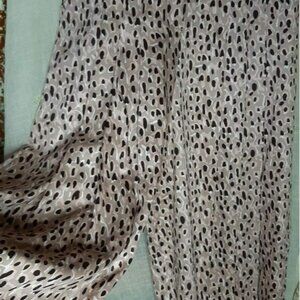 Anthropologie S Wide legged Pants